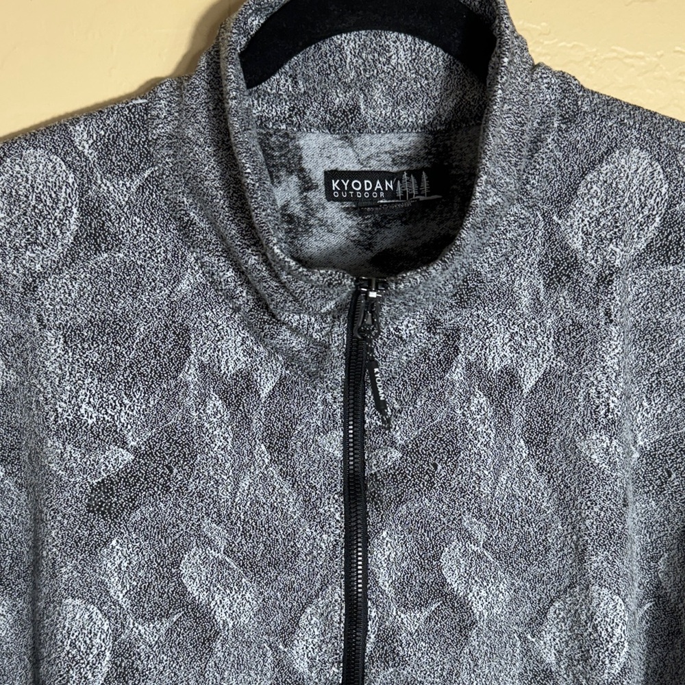 Kyodan Black And Gray Patterned Jacket - image 1